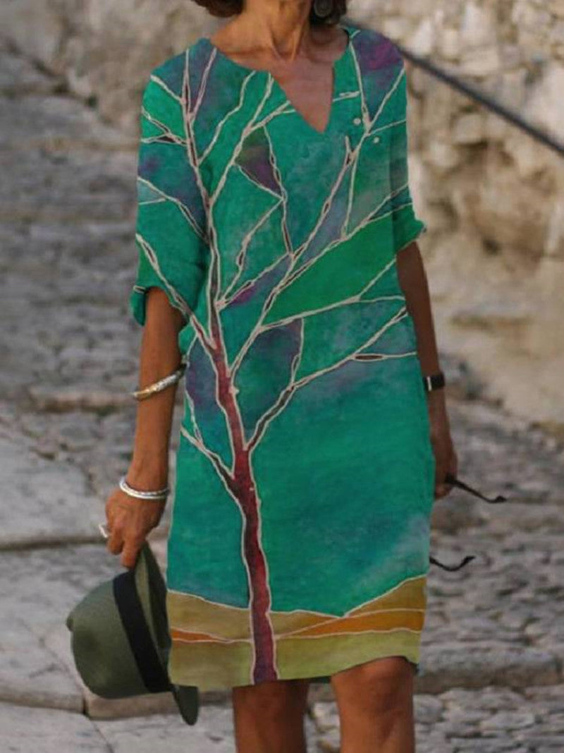 Gracefully Styled Dress for Any Occasion