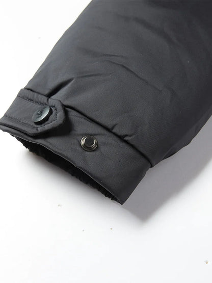 Effortlessly Elegant Jacket with a Timeless Design