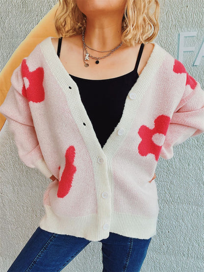 Effortlessly Elegant Cardigan with a Timeless Design
