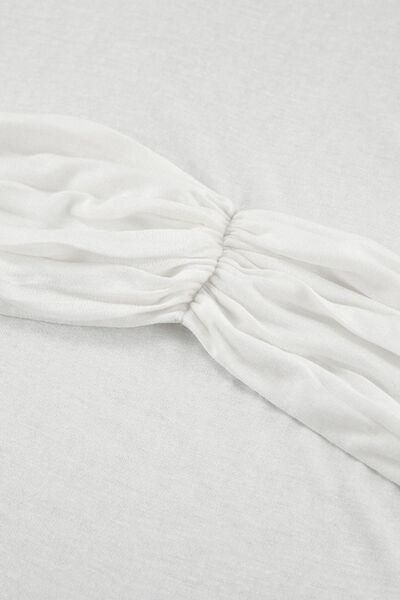 Effortlessly Elegant Blouse with a Timeless Design