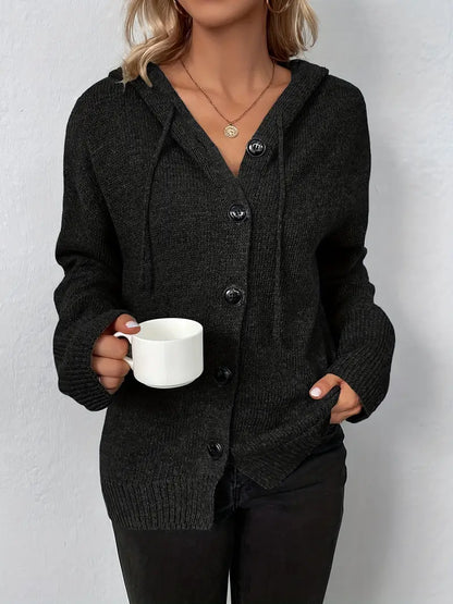 Effortlessly Elegant Cardigan with a Timeless Design