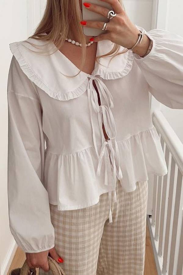Elegantly Styled Cardigan for Everyday Wear