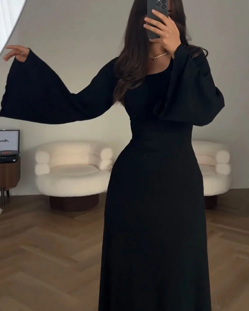 Elegantly Styled Dress for Everyday Wear
