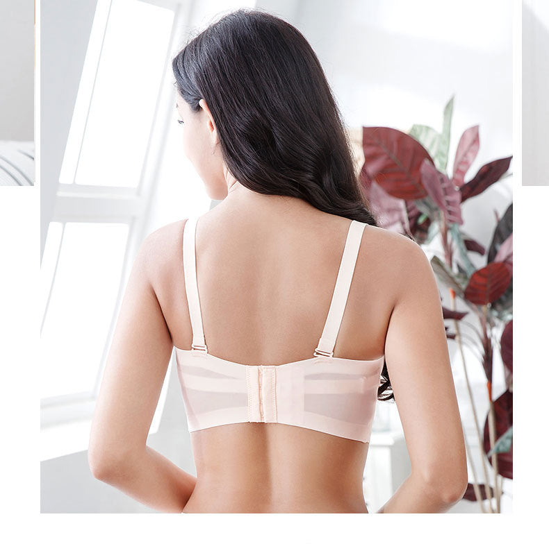 Beautifully Finished Garment in a Timeless Design
