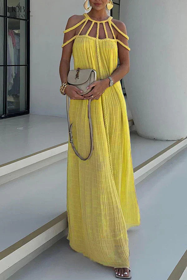 Gracefully Styled Dress for Any Occasion