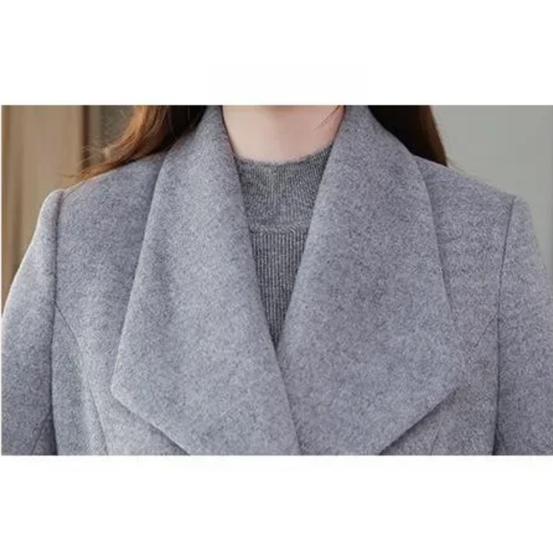 Well Tailored Garment with a Graceful Silhouette