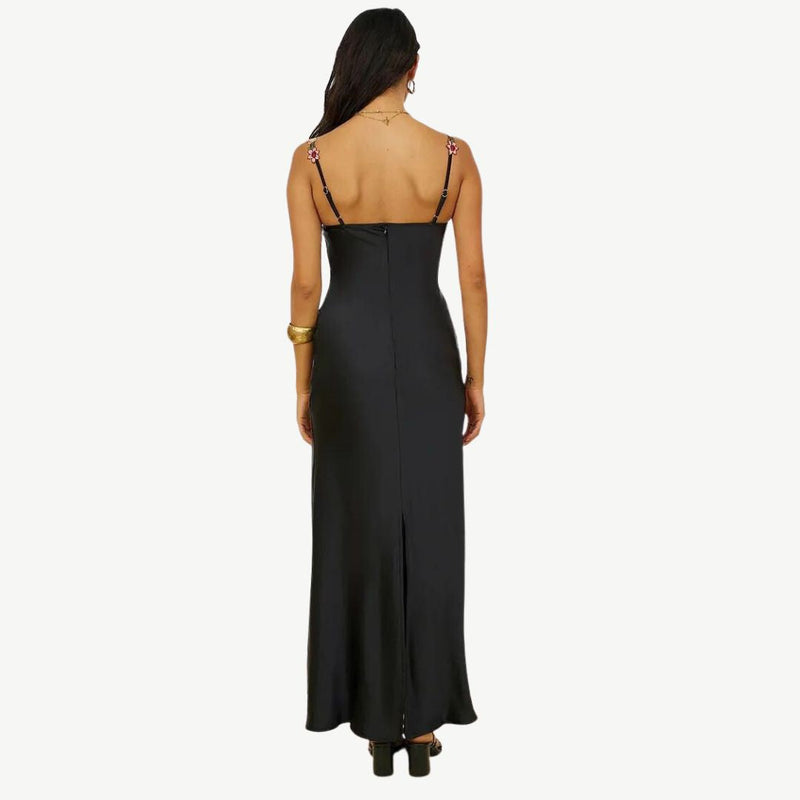 Polished Garment with an Effortless Classic Look