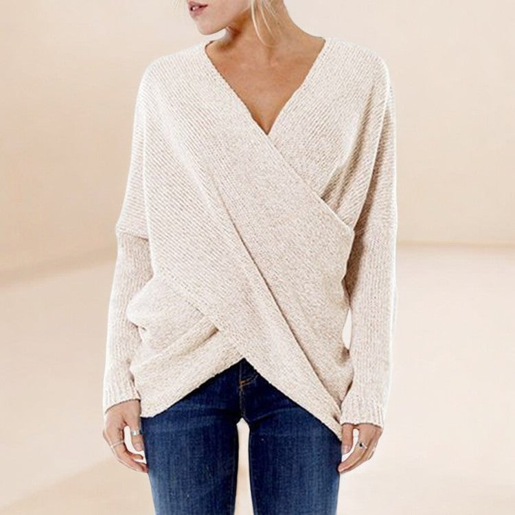 Effortlessly Elegant Sweater with a Timeless Design