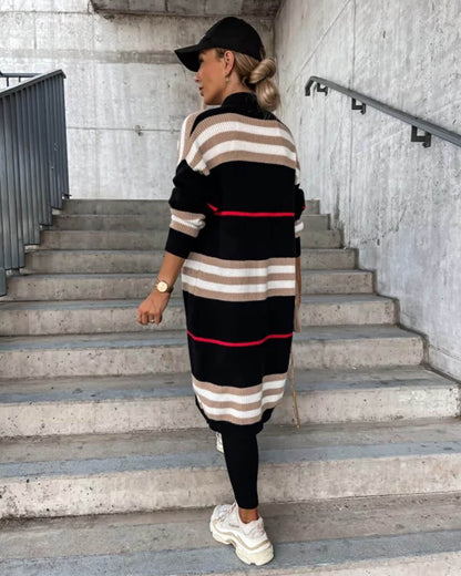 Classic Vintage Cardigan with a Flattering Fit