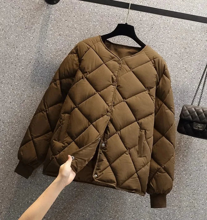 Beautifully Finished Coat in a Timeless Design