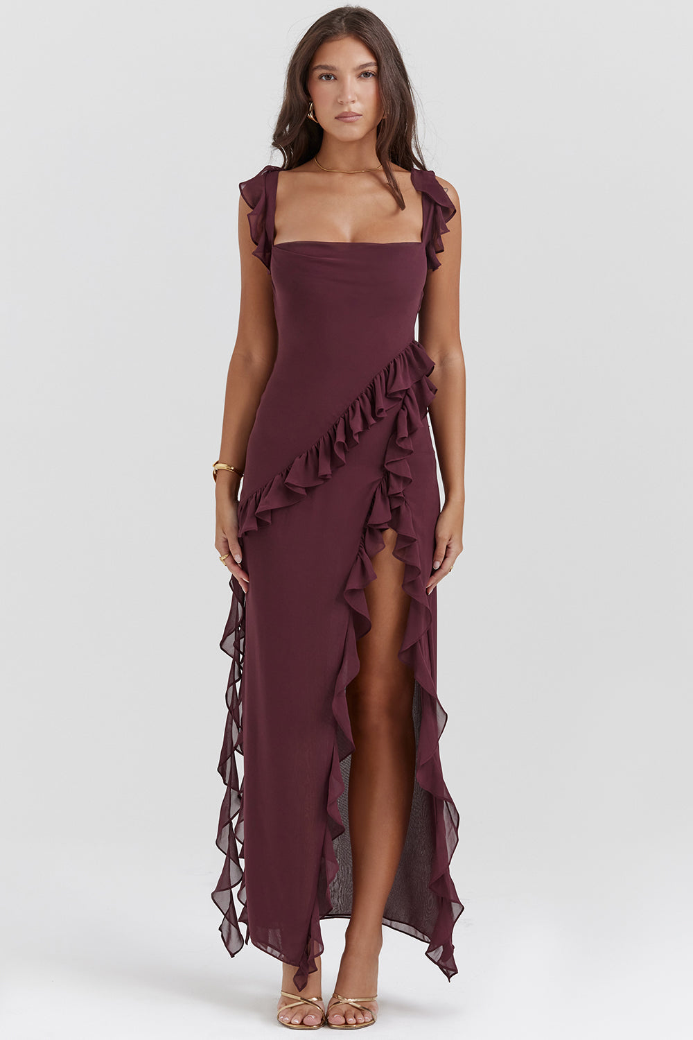 Gracefully Styled Dress for Any Occasion