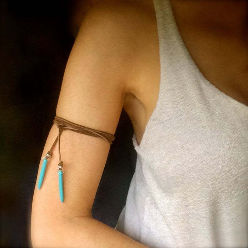 Käsintehty vintage Koru