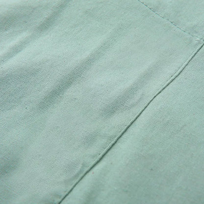Effortlessly Elegant Garment with a Timeless Design