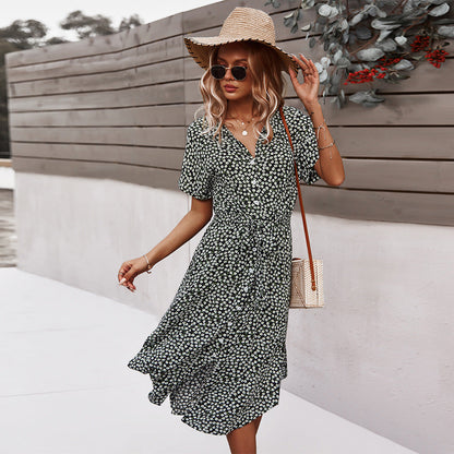 Classic Vintage & Enduringly Stylish Dress