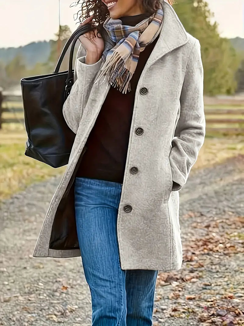 Beautifully Crafted Coat in a Classic Style
