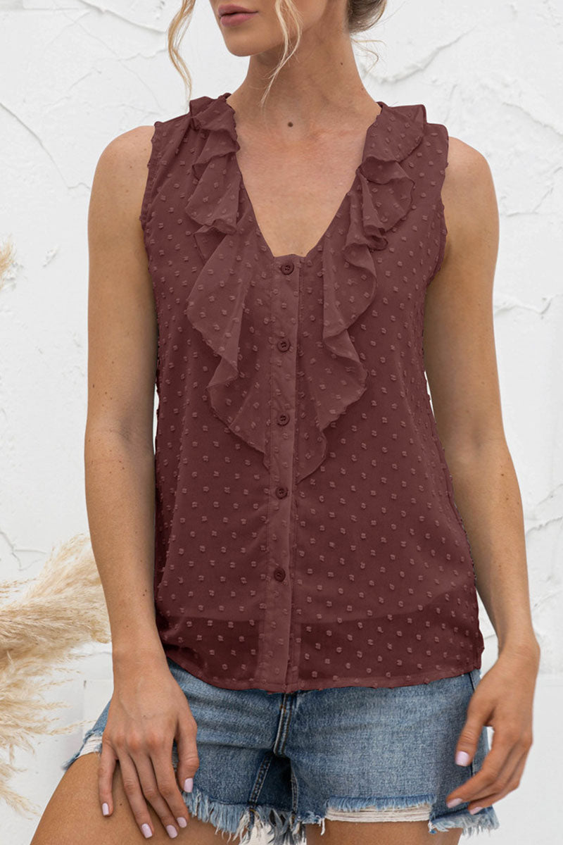 Well Tailored Top with a Graceful Silhouette