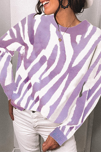 Beautifully Finished Top in a Timeless Design