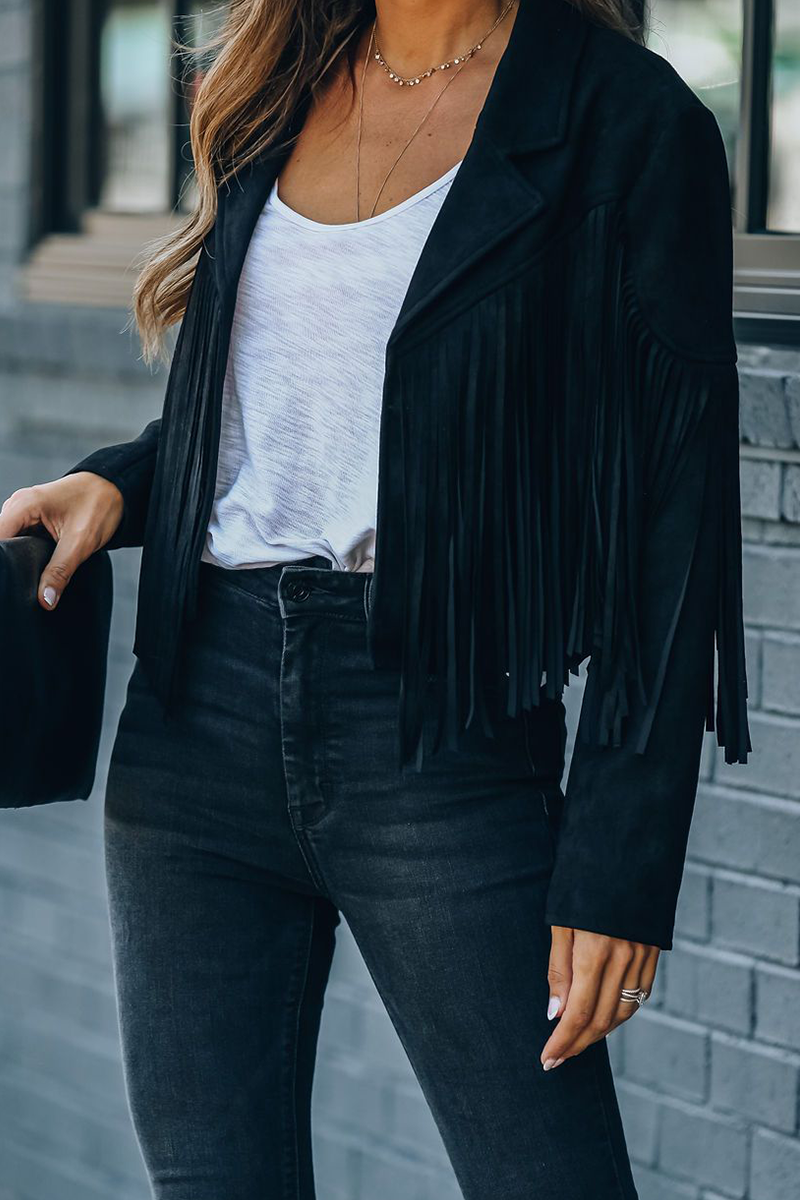 Gracefully Styled Garment for Any Occasion