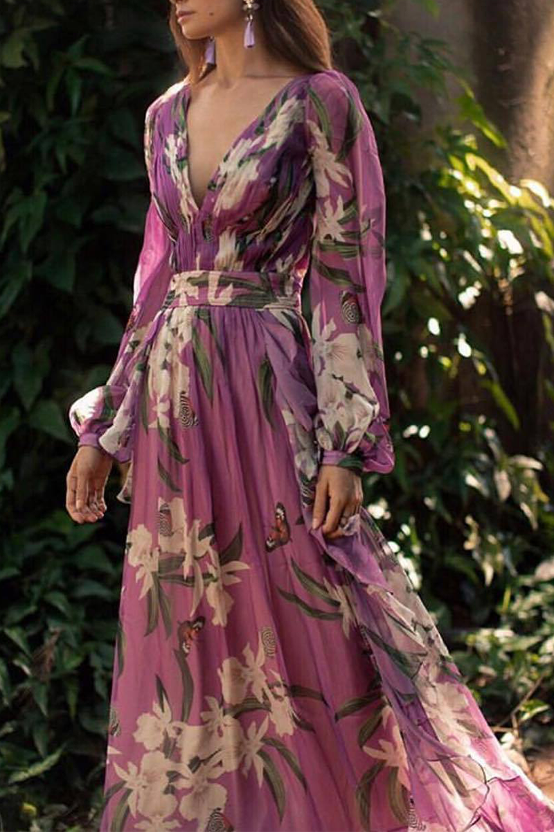 Beautifully Crafted Dress in a Classic Style