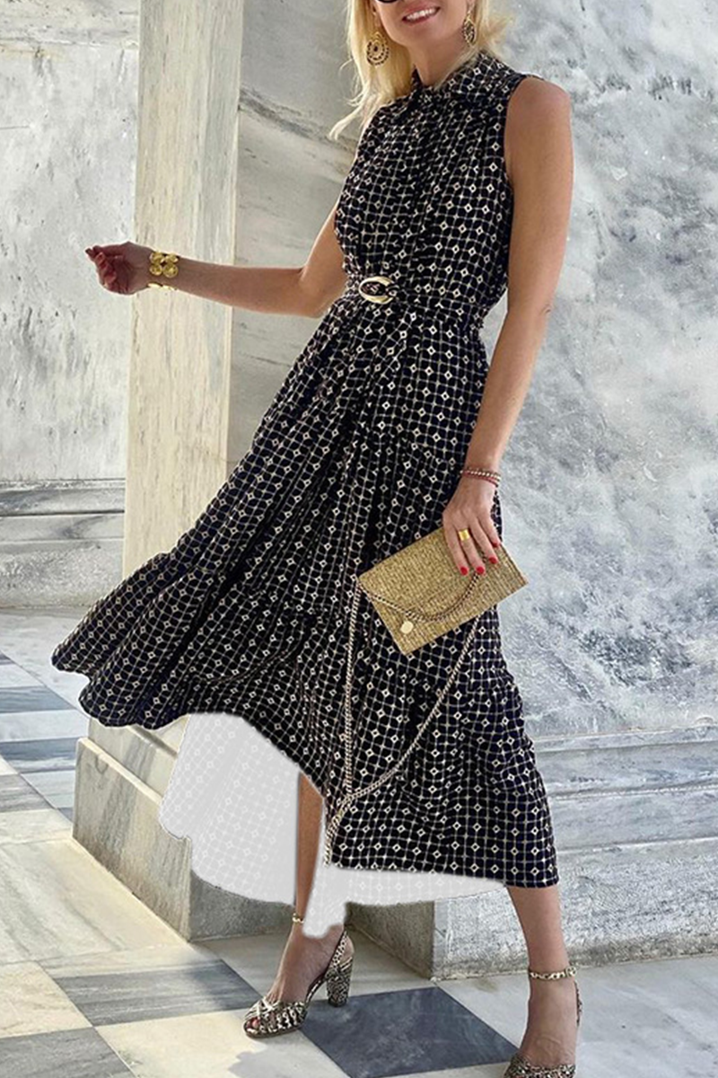 Classic Vintage & Enduringly Stylish Dress