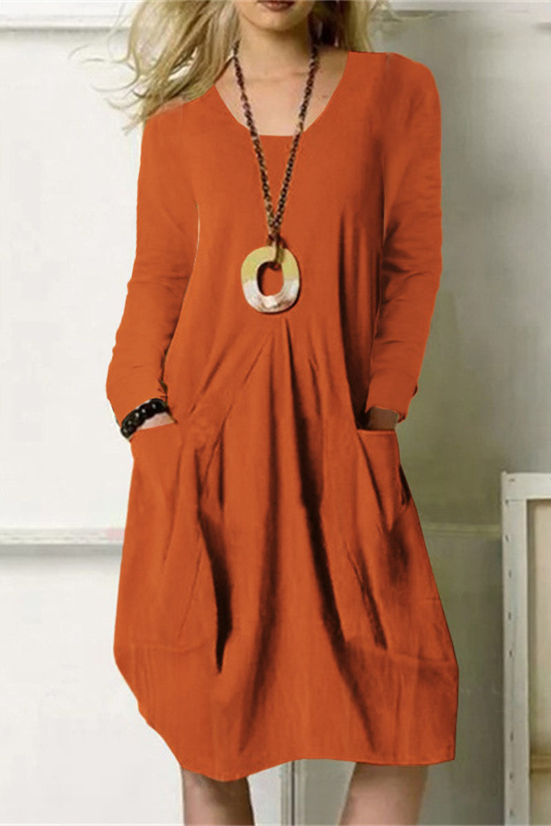 Well Tailored Dress with a Graceful Silhouette