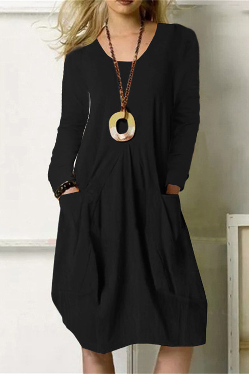 Well Tailored Dress with a Graceful Silhouette