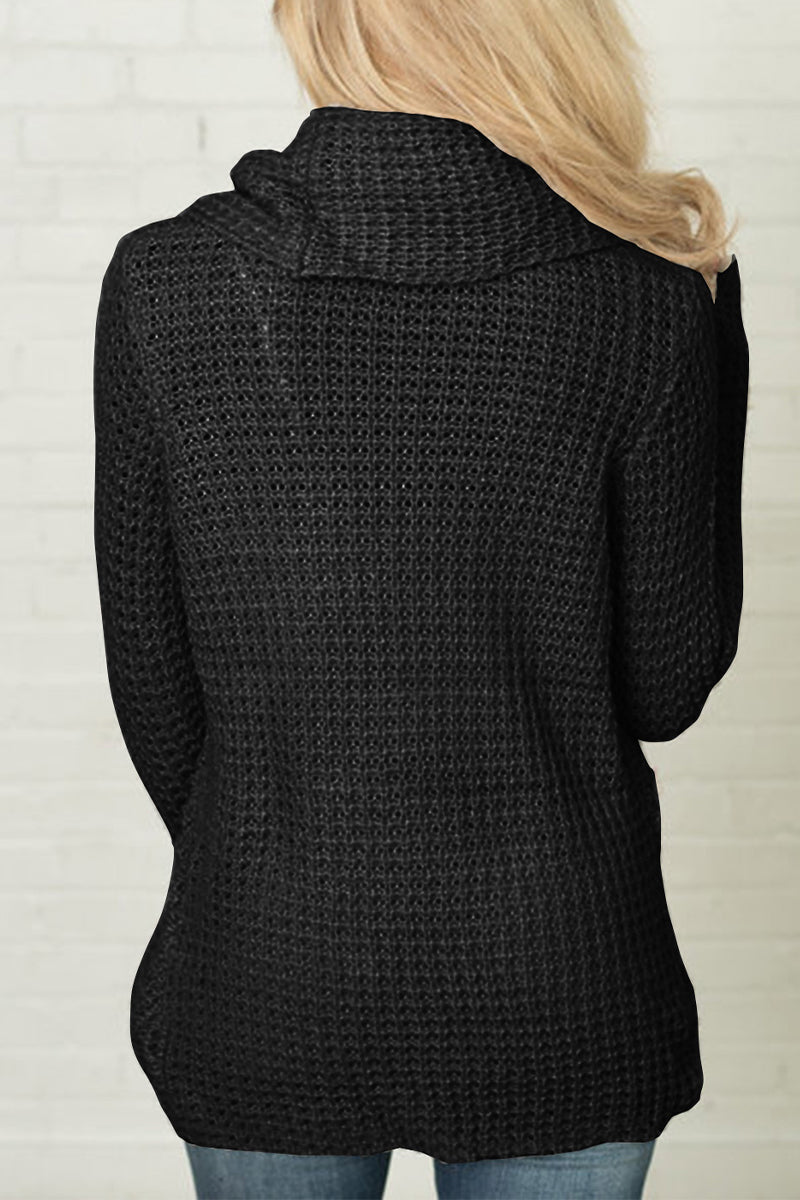 Well Tailored Sweater with a Graceful Silhouette