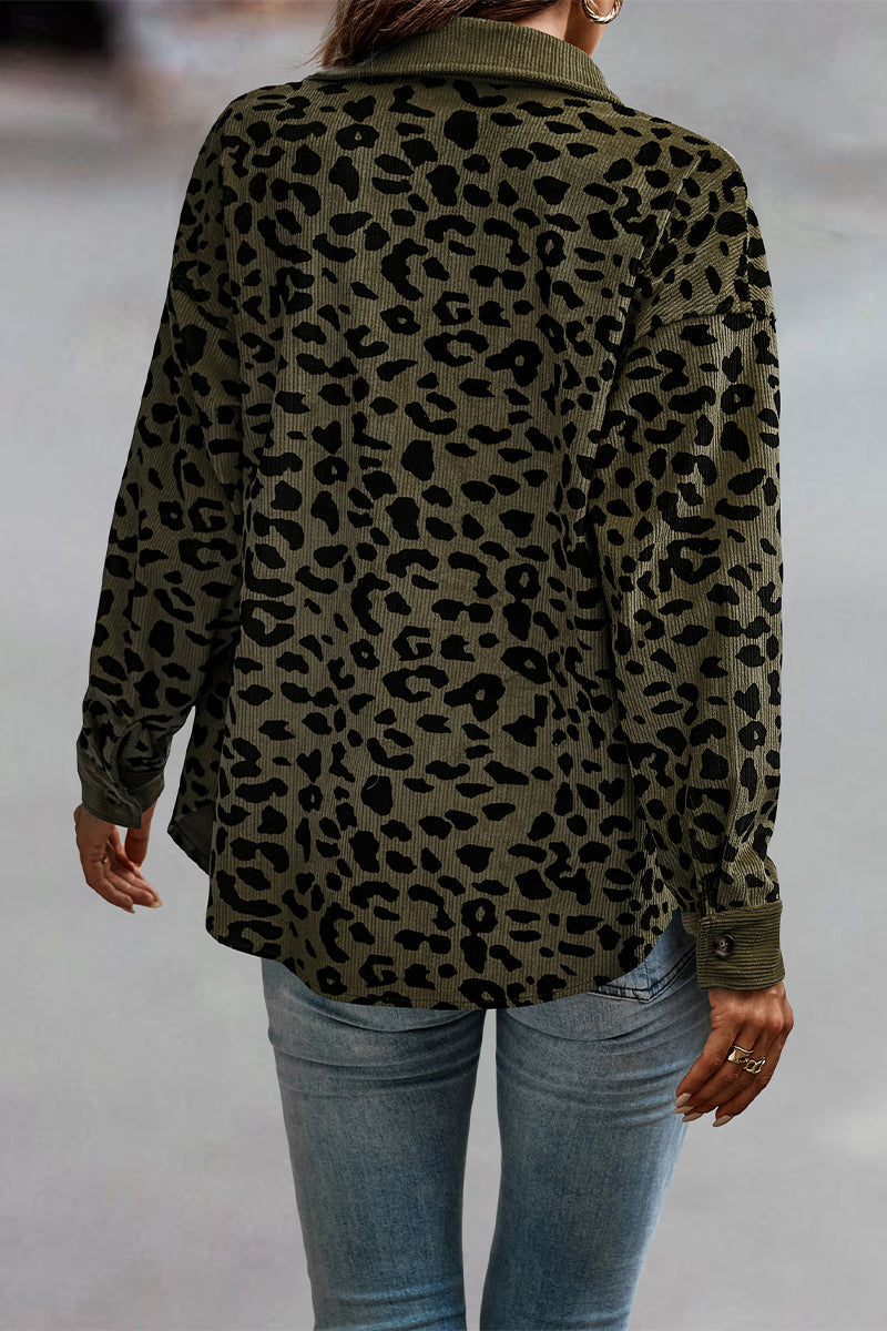 A Vintage Style Top with Delicate Timeless Details