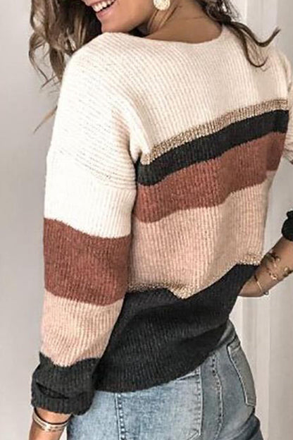 Classic Vintage Sweater with a Flattering Fit