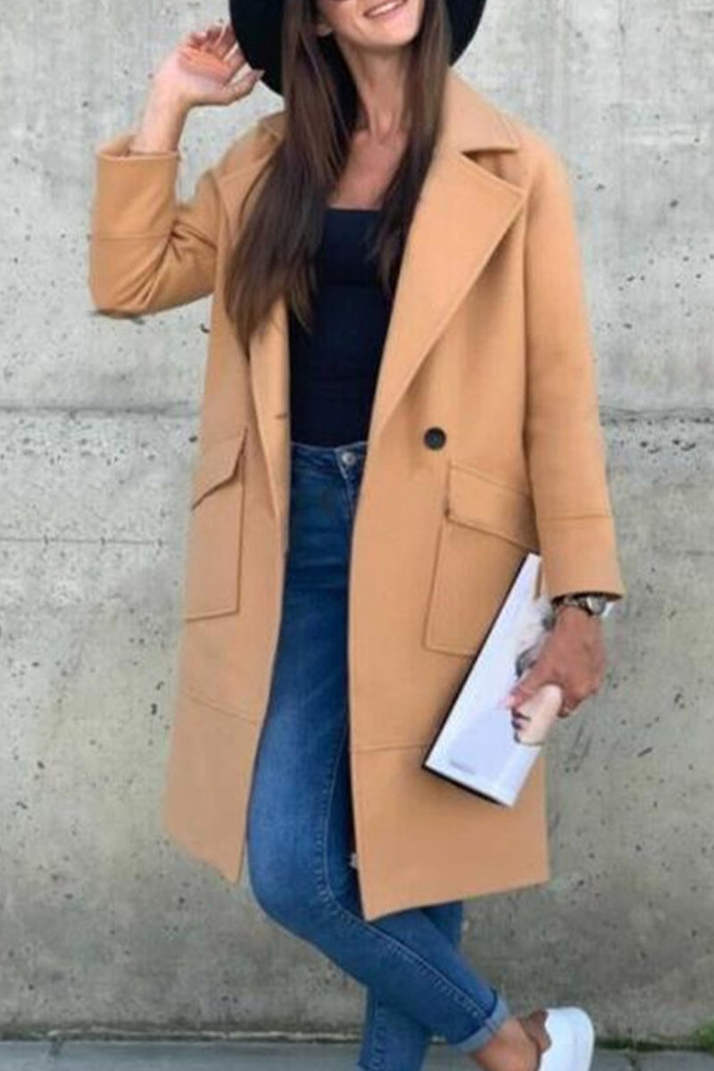 Sophisticated Garment with a Clean Classic Look