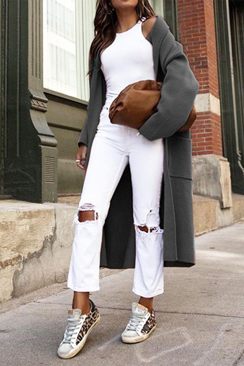 Well Tailored Garment with a Graceful Silhouette