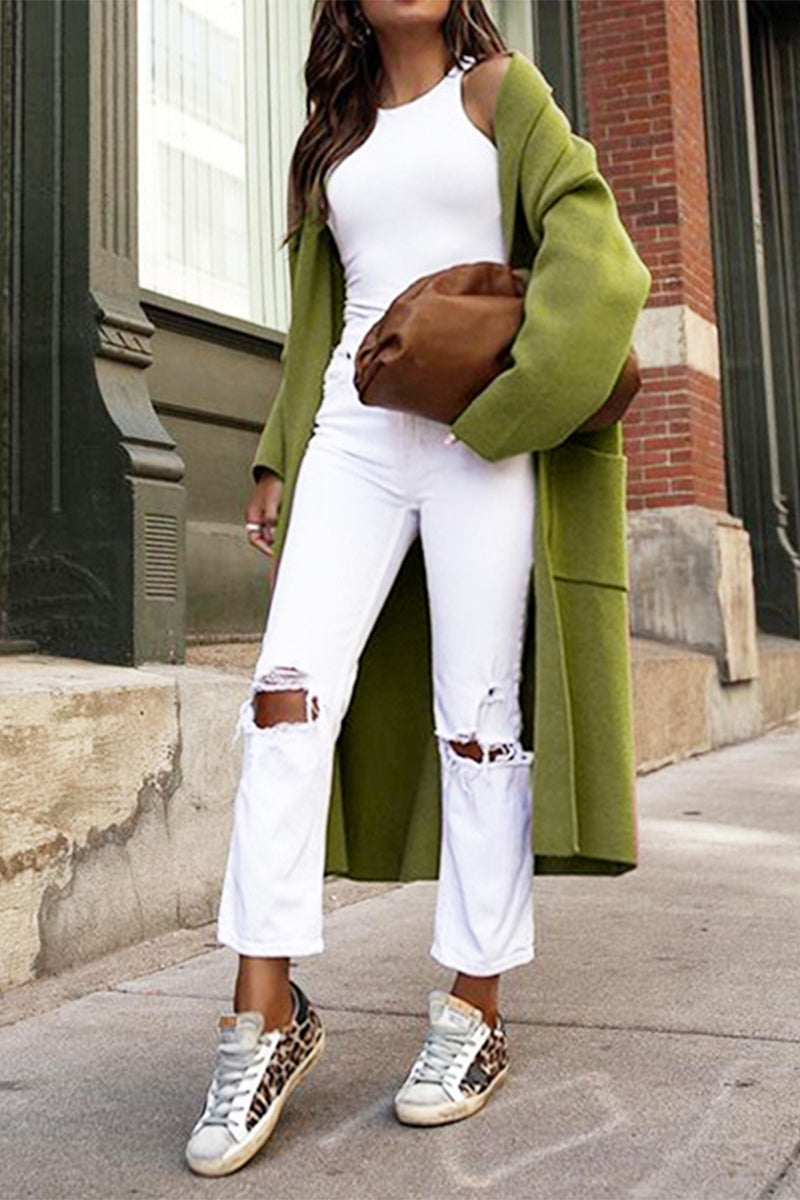 Well Tailored Garment with a Graceful Silhouette