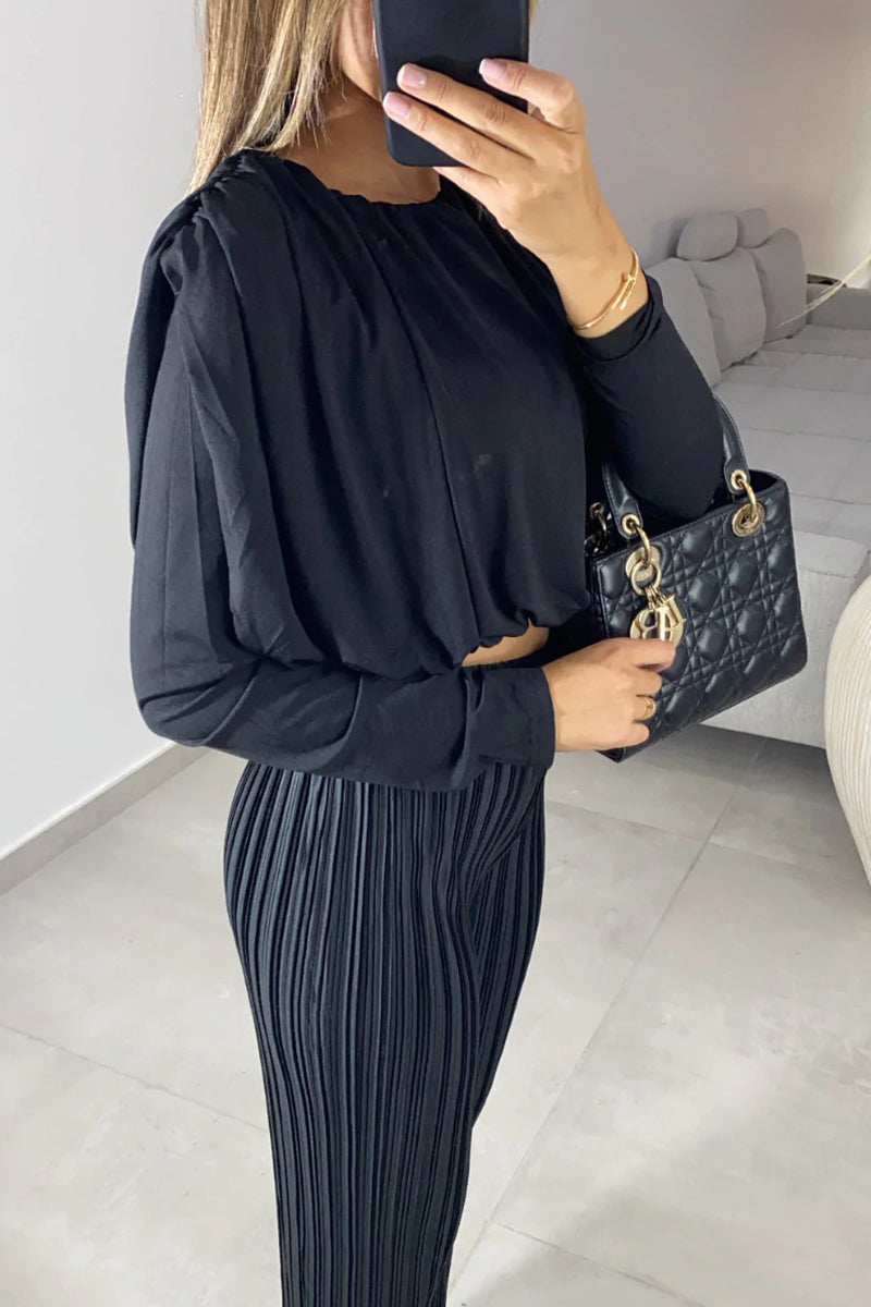 Beautifully Crafted Garment in a Classic Style