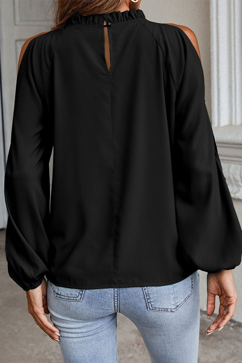 Well Tailored Top with a Graceful Silhouette