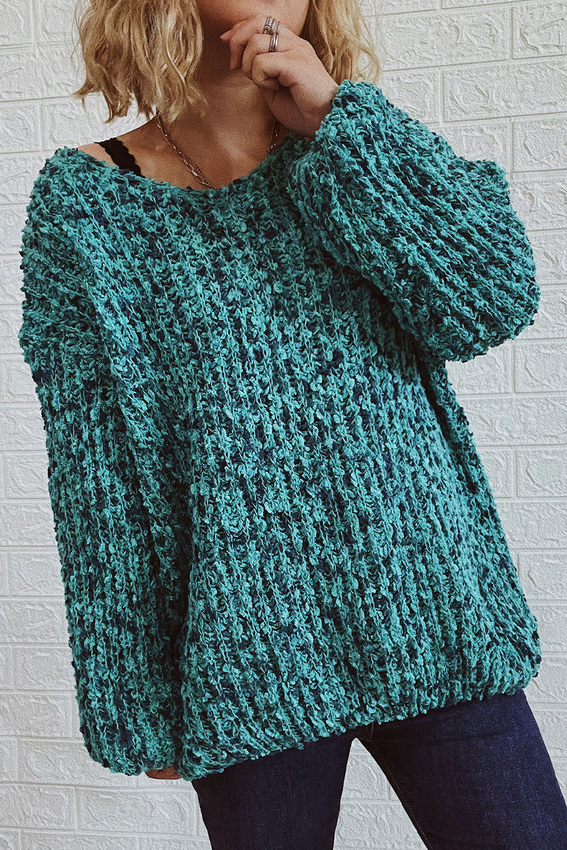 Well Tailored Sweater with a Graceful Silhouette
