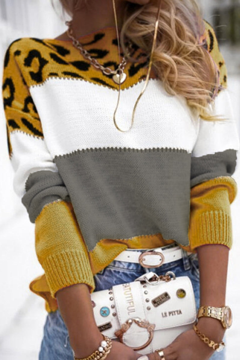 Polished Sweater with an Effortless Classic Look