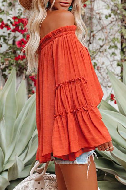 Effortlessly Elegant Top with a Timeless Design
