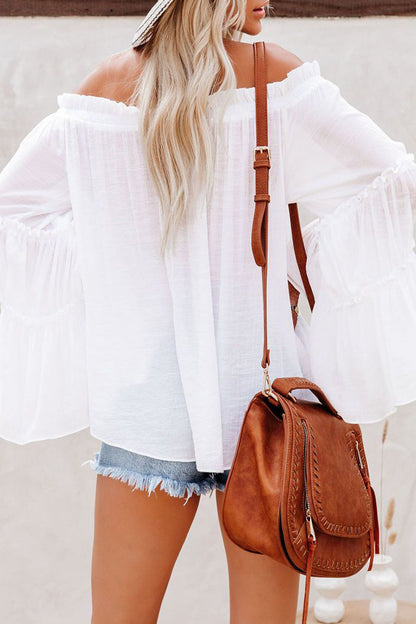 Effortlessly Elegant Top with a Timeless Design