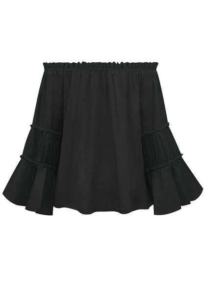 Effortlessly Elegant Top with a Timeless Design