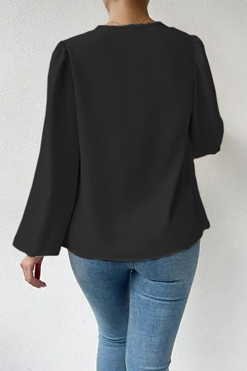 Polished Top with an Effortless Classic Look