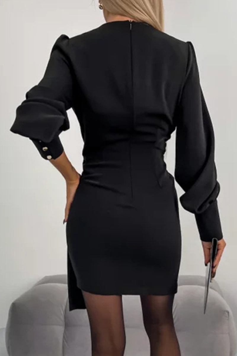 Beautifully Crafted Dress in a Classic Style
