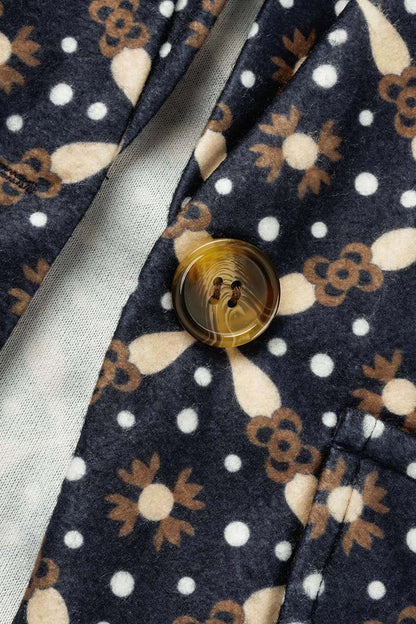 Well Tailored Garment with a Graceful Silhouette