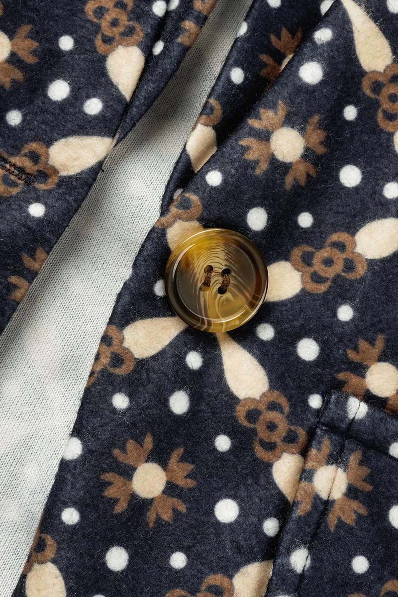 Well Tailored Garment with a Graceful Silhouette