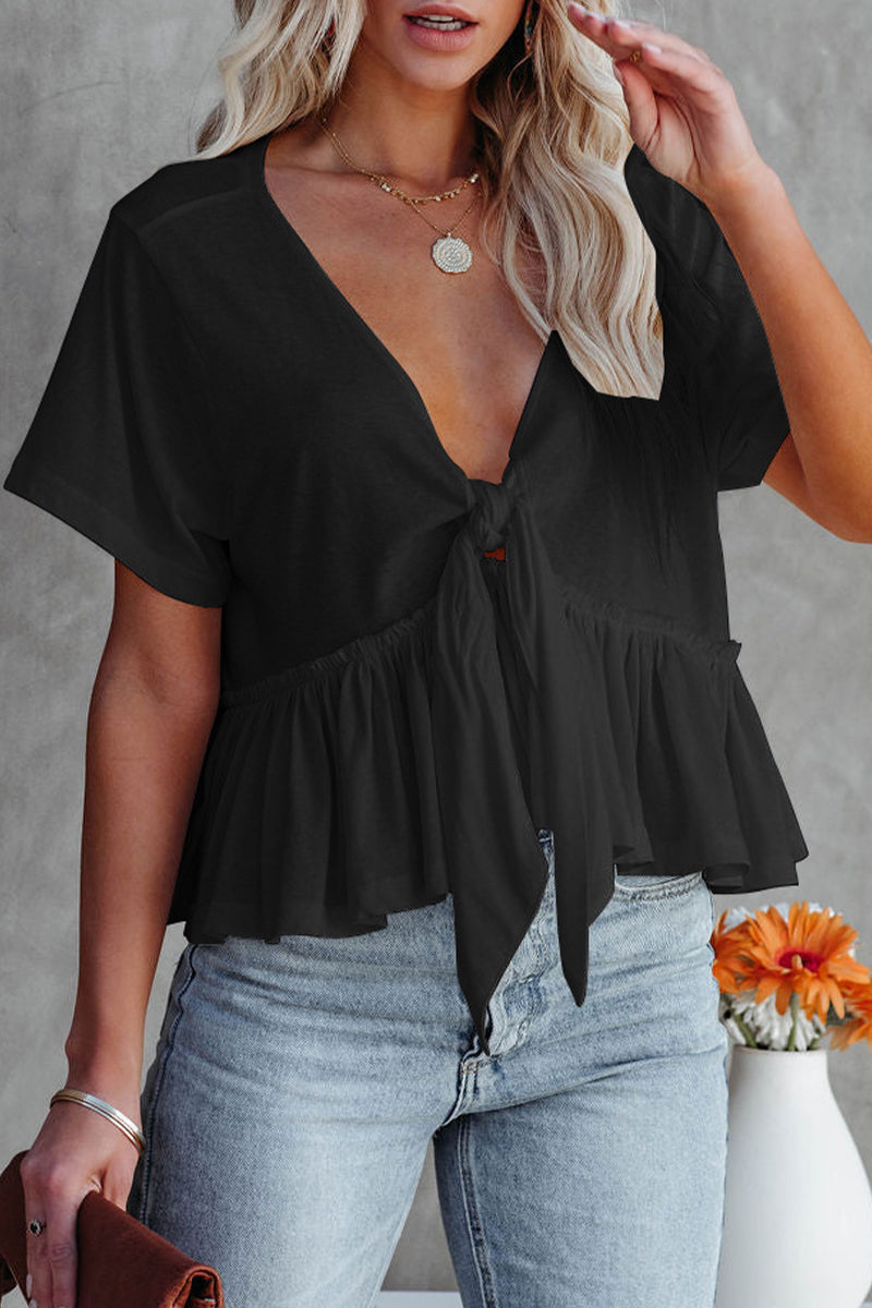 Well Tailored Blouse with a Graceful Silhouette