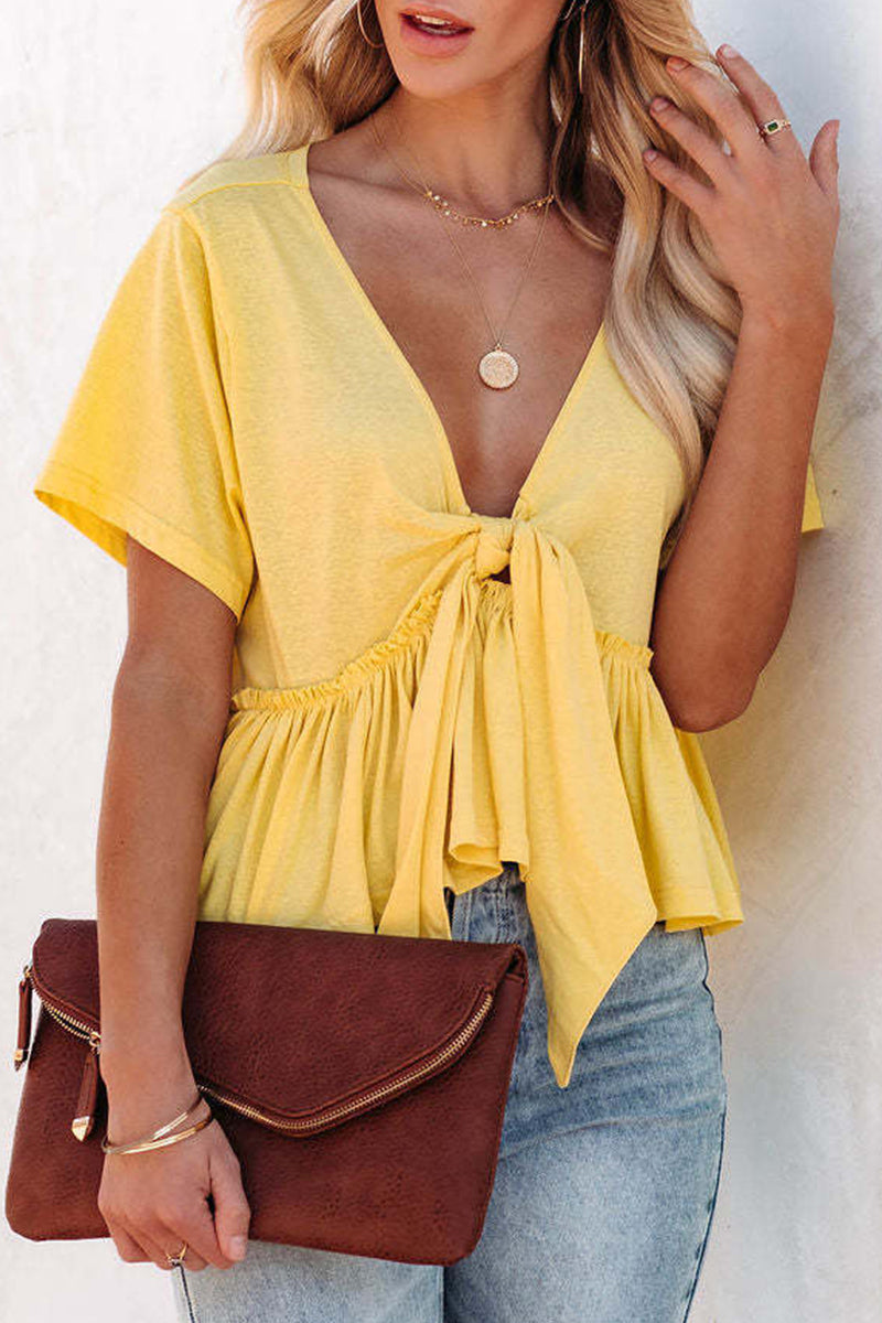 Well Tailored Blouse with a Graceful Silhouette