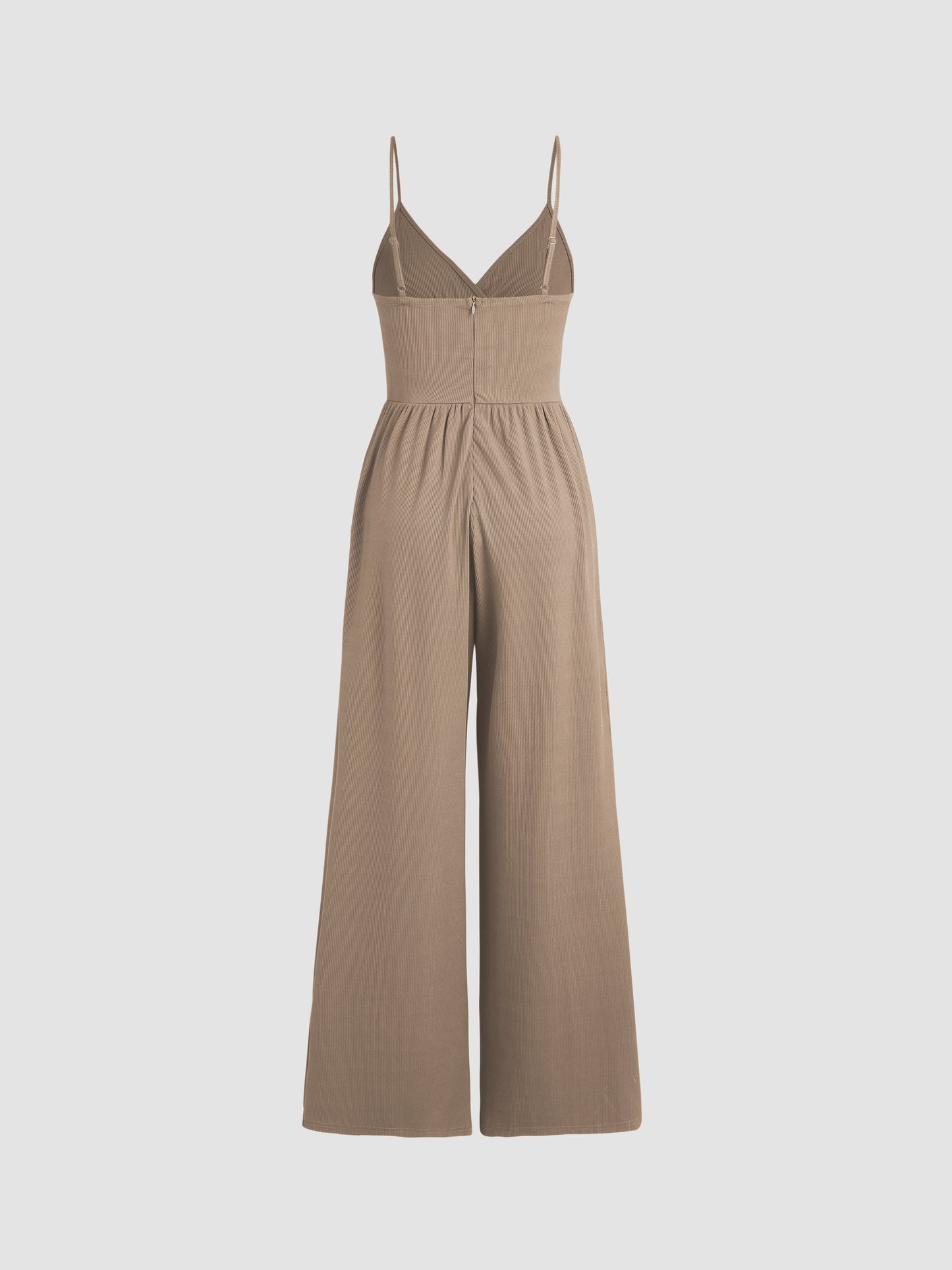 Effortlessly Elegant Garment with a Timeless Design