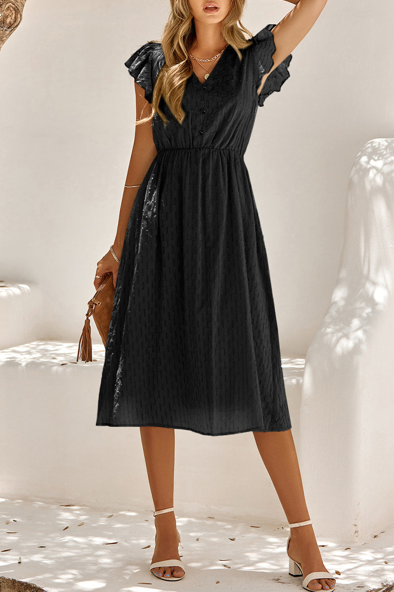 Well Tailored Dress with a Graceful Silhouette