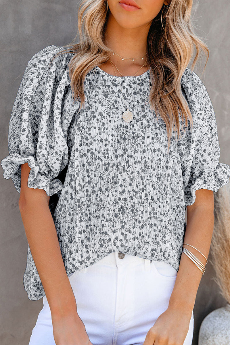 Beautifully Finished Blouse in a Timeless Design