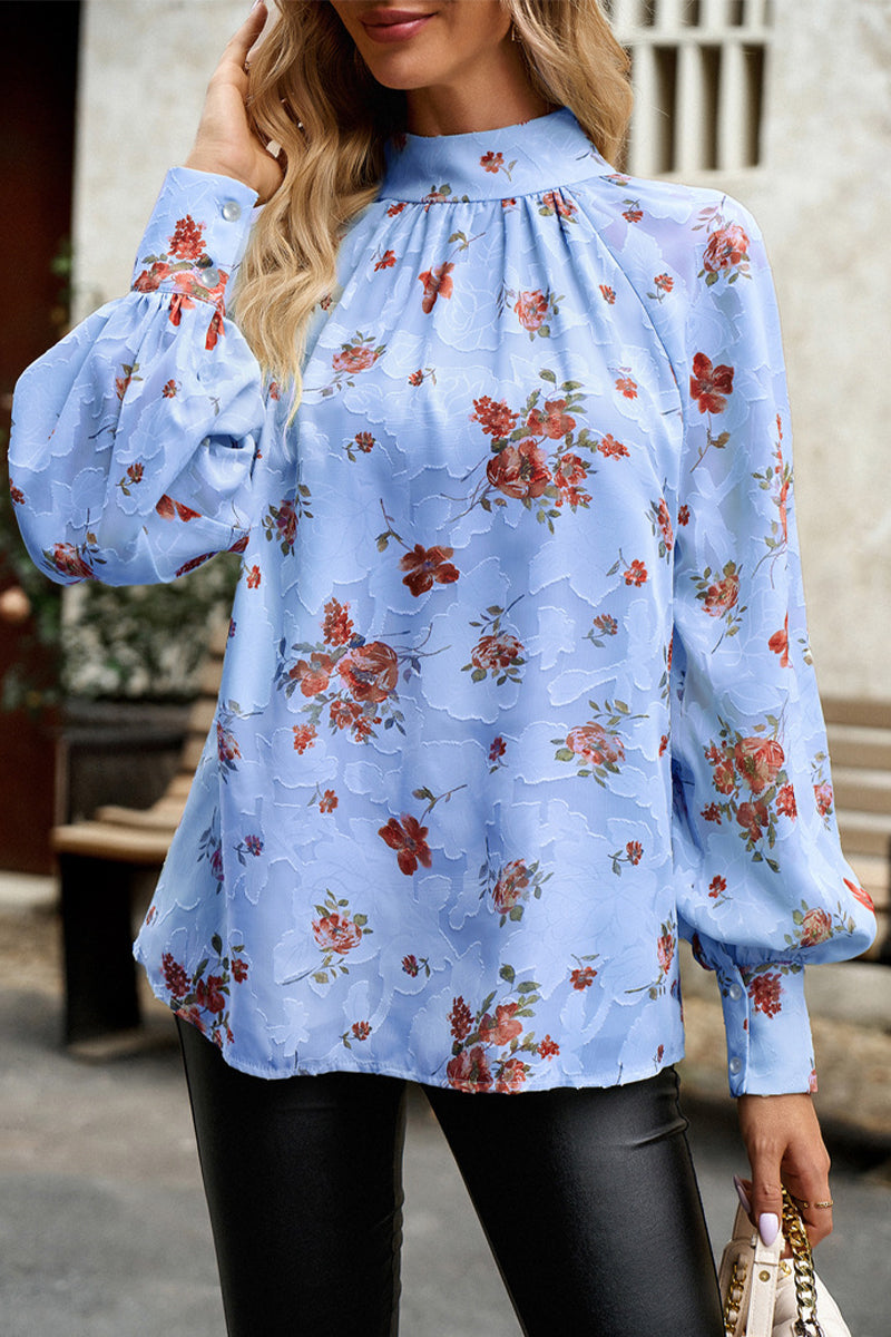 Beautifully Crafted Blouse in a Classic Style