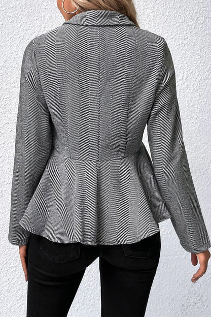 Effortlessly Elegant Garment with a Timeless Design